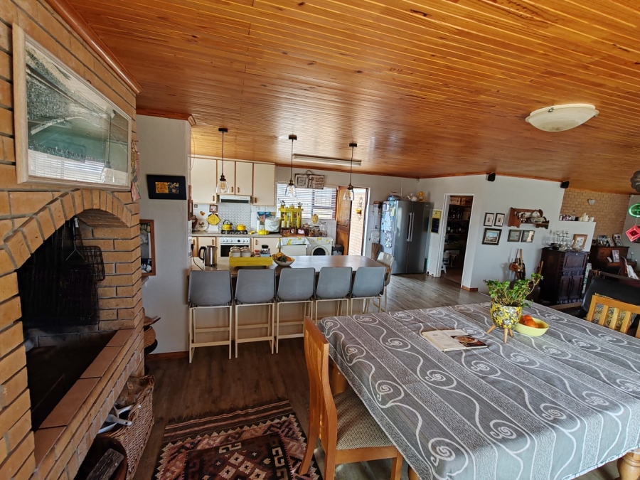 3 Bedroom Property for Sale in Perlemoenbaai Western Cape